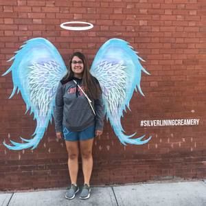 Meet your Posher, Abby